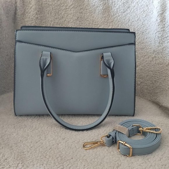 No Brand Handbags - NWOT Blue No Brand Fashion Purse